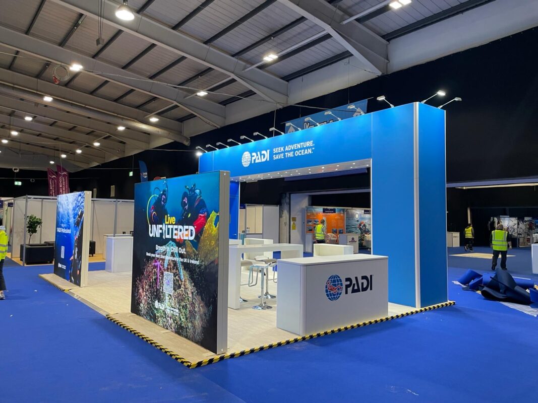 Shell scheme vs space only exhibition stands | Clip UK