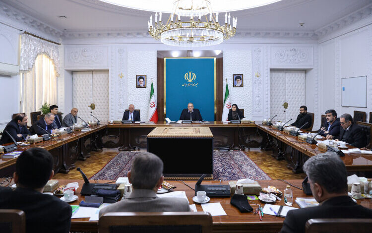 پزشکیان: مبارزه با قاچاق سوخت باید از سرمنشأهای اصلی آغاز شود